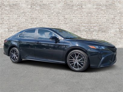 Used 2022 Toyota Camry SE