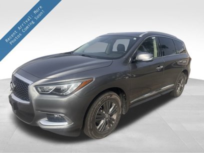 Used 2019 INFINITI QX60 Luxe w/ Essential Package