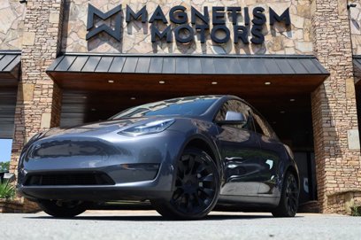 Used 2022 Tesla Model Y Long Range