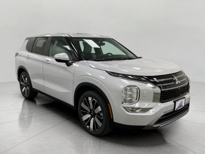 New 2025 Mitsubishi Outlander SE