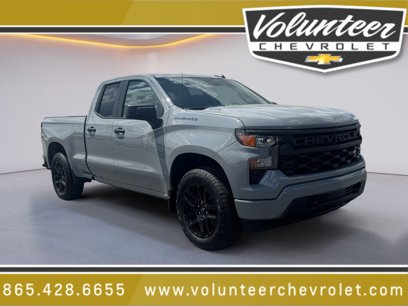 New 2025 Chevrolet Silverado 1500 Custom w/ Turbomax Blackout Package
