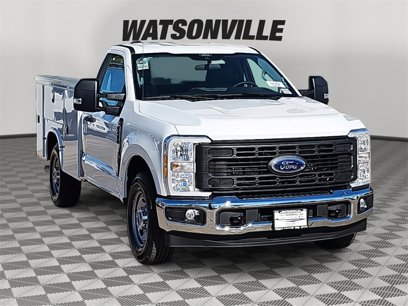 New 2024 Ford F250 XL w/ XL Chrome Package
