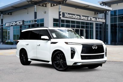 Used 2025 INFINITI QX80 Sensory