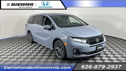 New 2025 Honda Odyssey Touring