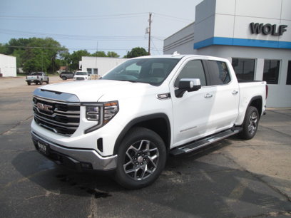 New 2025 GMC Sierra 1500 SLT w/ SLT Premium Package