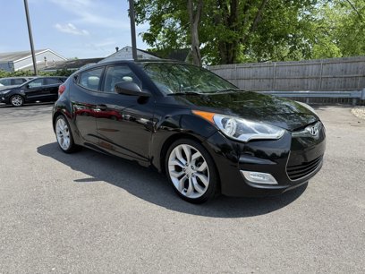 Used 2013 Hyundai Veloster w/ Style Pkg