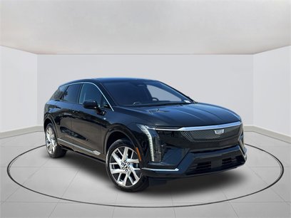 New 2025 Cadillac Optiq Luxury 1
