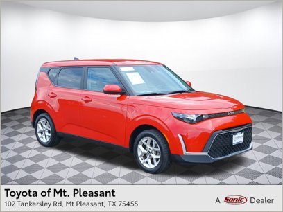 Used 2023 Kia Soul LX w/ LX Technology Package