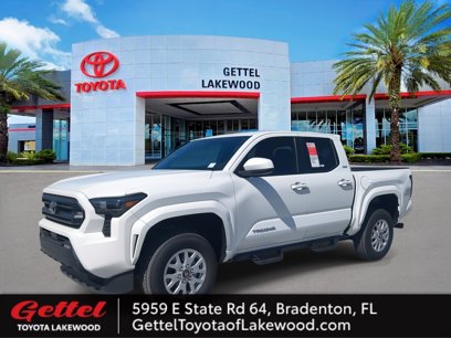 New 2024 Toyota Tacoma SR5