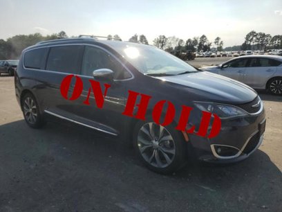 Used 2018 Chrysler Pacifica Limited w/ Advanced Safetytec Group