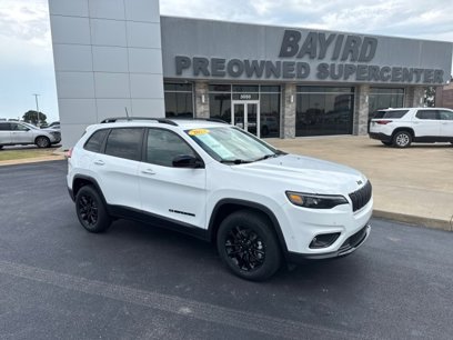 Used 2023 Jeep Cherokee Altitude Lux