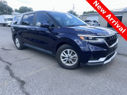 Used 2023 Kia Carnival LX