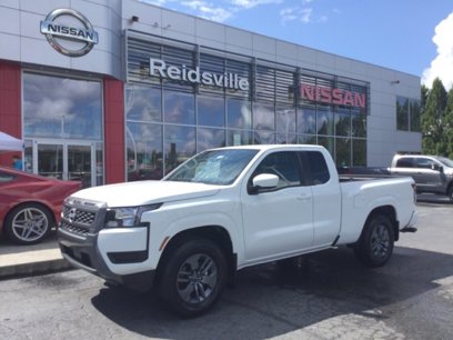 New 2025 Nissan Frontier SV w/ Tow Package