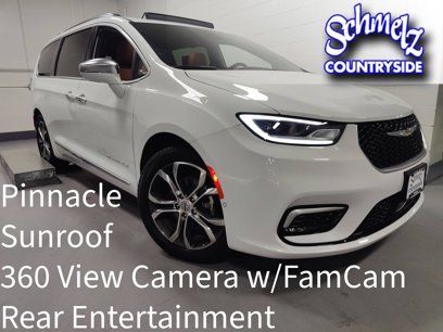 Used 2024 Chrysler Pacifica Pinnacle