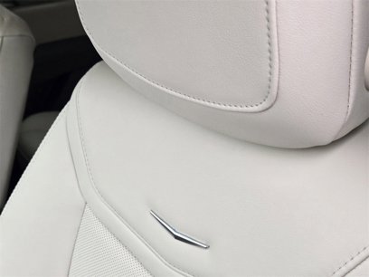 New 2025 Cadillac XT5 Premium Luxury w/ Technology Package