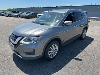 Used 2018 Nissan Rogue SV