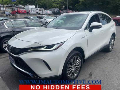 Used 2021 Toyota Venza XLE w/ Softex Package