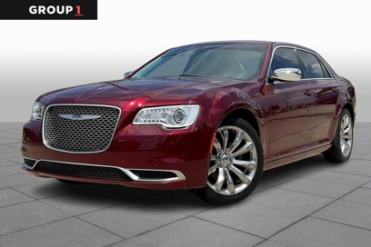 Used 2019 Chrysler 300 Touring w/ Chrome Appearance Package