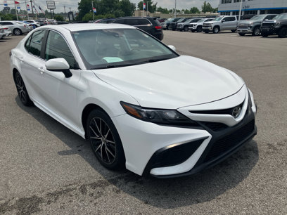 Used 2021 Toyota Camry SE