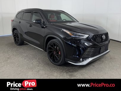 Used 2022 Toyota Highlander XSE