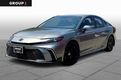 Used 2025 Toyota Camry SE