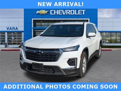 Used 2023 Chevrolet Traverse LS w/ Safety Package