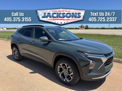New 2025 Chevrolet Trax LT w/ Driver Confidence Package
