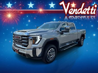 New 2025 GMC Sierra 2500 SLT w/ SLT Premium Package