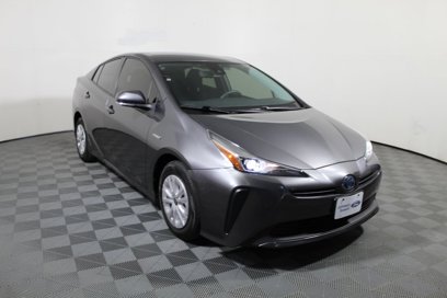 Used 2022 Toyota Prius L Eco