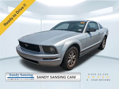 Used 2005 Ford Mustang Deluxe