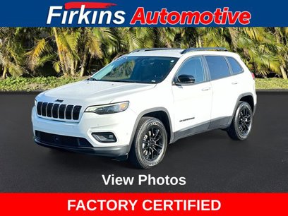 Used 2023 Jeep Cherokee Altitude Lux