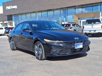 New 2024 Hyundai Elantra SEL w/ Convenience Package