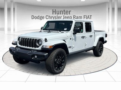 New 2025 Jeep Gladiator Sport