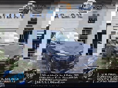 New 2024 Ford Escape Platinum w/ Premium Technology Package