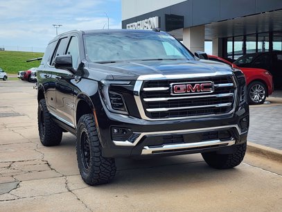 New 2025 GMC Yukon Elevation w/ Elevation Premium Package