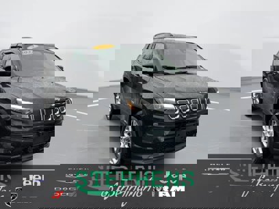 Used 2022 Jeep Compass Latitude w/ Sun and Sound Group