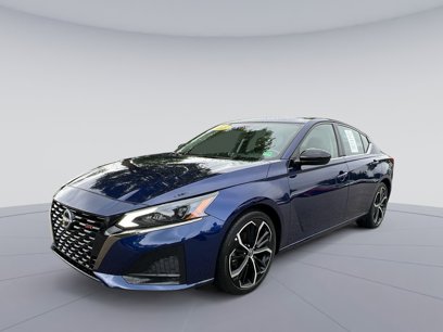 Used 2023 Nissan Altima 2.5 SR