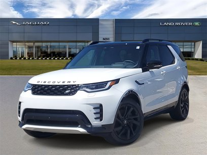 New 2025 Land Rover Discovery Dynamic SE