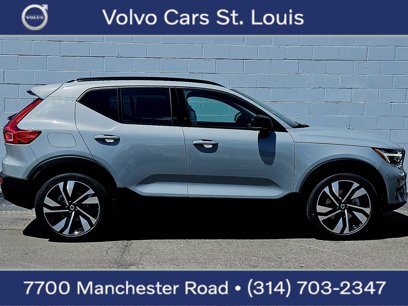 New 2026 Volvo XC40 B5 Plus w/ Climate Package