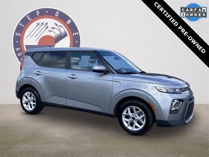 Used 2022 Kia Soul LX w/ Technology Package
