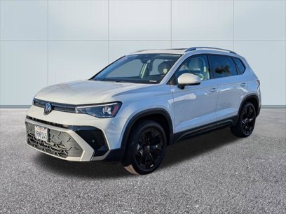 Certified 2025 Volkswagen Taos SE