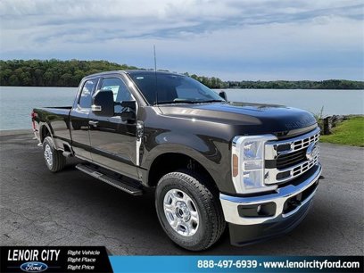 New 2025 Ford F350 XLT w/ 360-Degree Camera Package