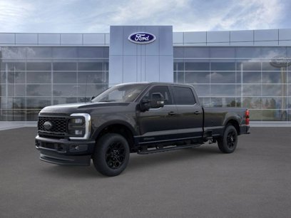 New 2025 Ford F350 Lariat w/ Black Appearance Package