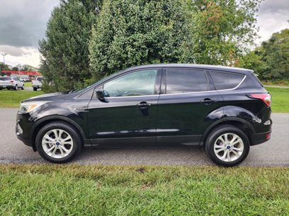 Used 2017 Ford Escape SE