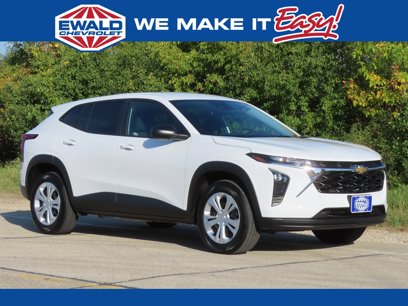 Certified 2025 Chevrolet Trax LS w/ Driver Confidence Package