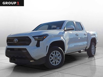 New 2024 Toyota Tacoma SR5