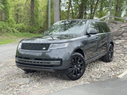 New 2025 Land Rover Range Rover Long Wheelbase SE