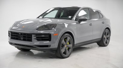 Used 2024 Porsche Cayenne Coupe w/ Premium Package Plus