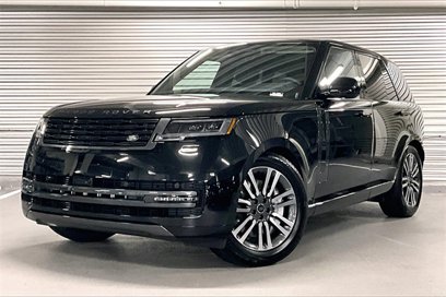 New 2025 Land Rover Range Rover SE