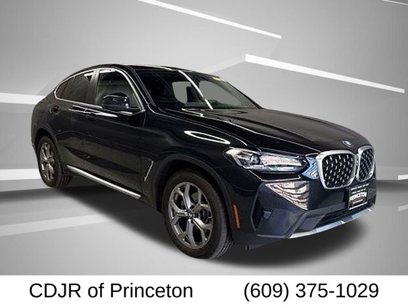 Used 2022 BMW X4 xDrive30i w/ Premium Package 2